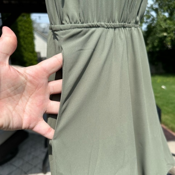 Maison Jules Brand (Set of Two) Green and Maroon Dresses Size Large - Picture 8 of 11